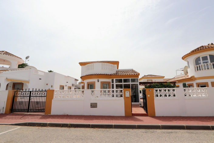 Image No.43-3 Bed House for sale