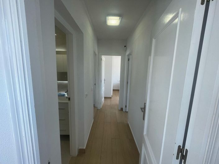 Image No.11-5 Bed Villa for sale