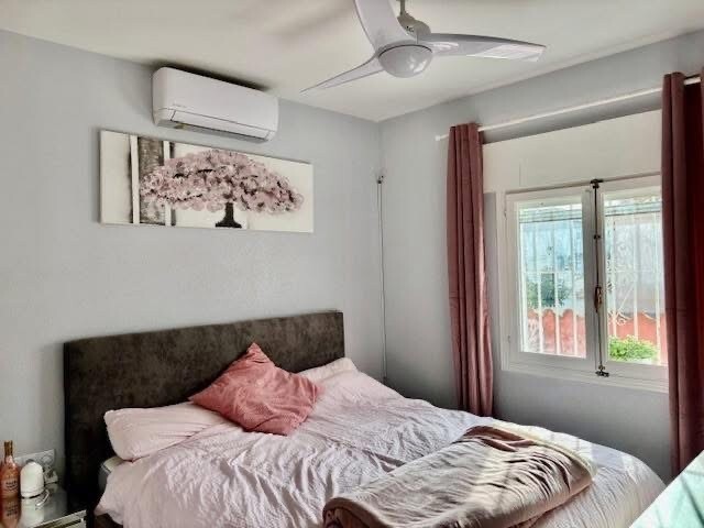 Image No.34-5 Bed Villa for sale