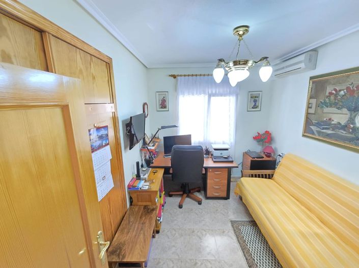 Image No.15-3 Bed Villa for sale