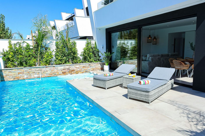 Image No.1-3 Bed House for sale