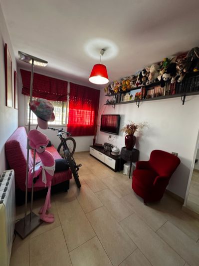 Image No.13-2 Bed Apartment for sale