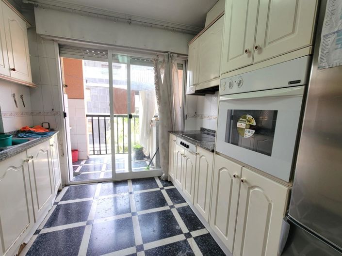 Image No.14-3 Bed Apartment for sale