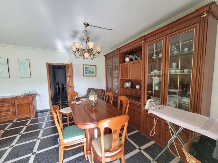 Image No.16-3 Bed Apartment for sale