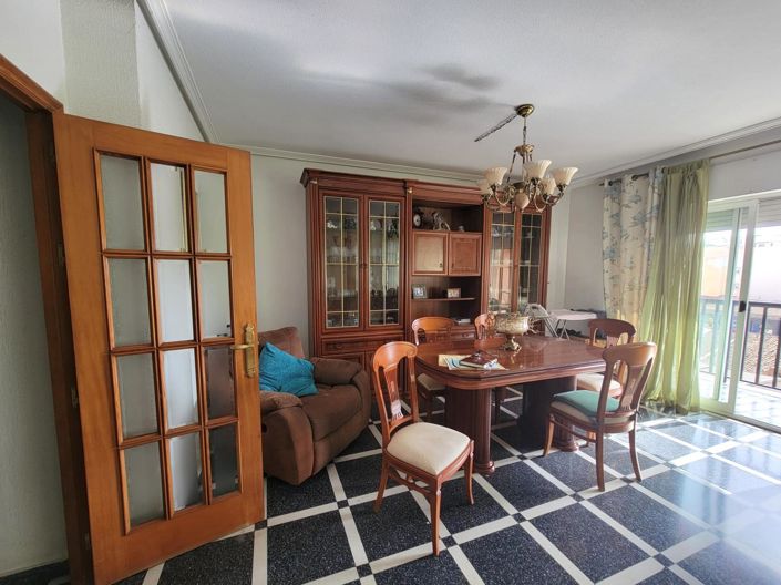 Image No.5-3 Bed Apartment for sale