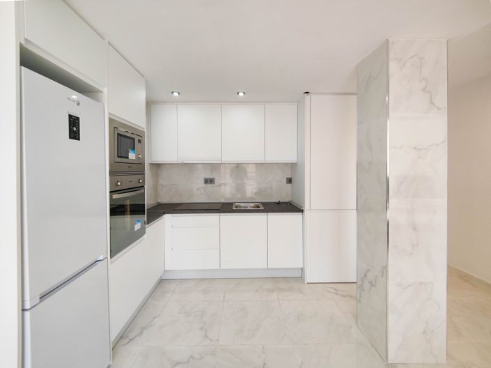 Image No.3-2 Bed Apartment for sale