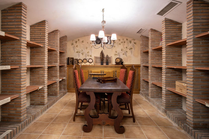 Image No.23-7 Bed Villa for sale