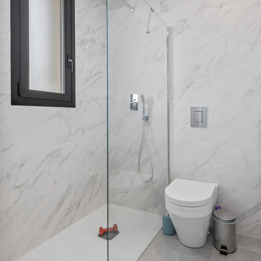 Image No.18-4 Bed Villa for sale