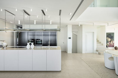 12-53013098fcab6c38b1379cd33298e050