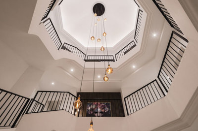 7-aa4cc561180b369757c0bb4af9886cd3