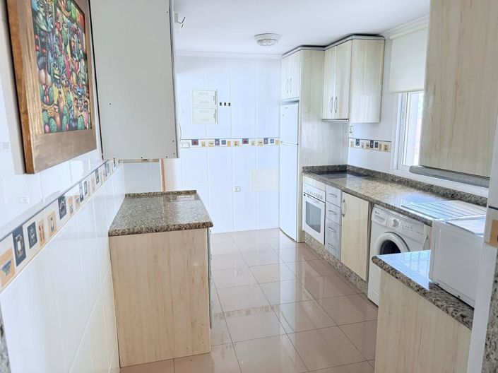 Image No.17-4 Bed Apartment for sale