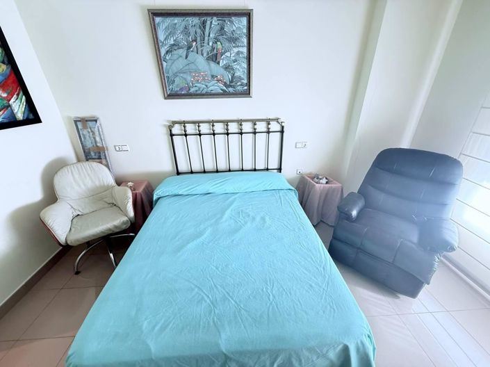 Image No.21-4 Bed Apartment for sale