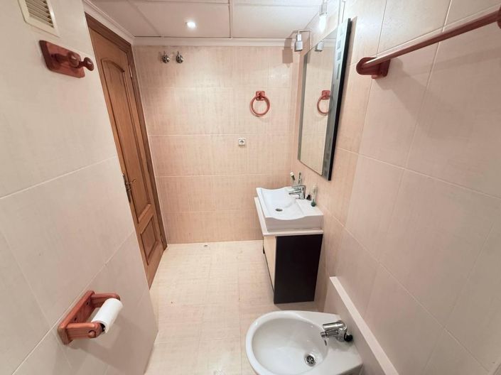 Image No.26-4 Bed Apartment for sale