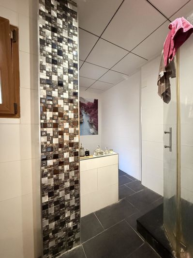 Image No.10-4 Bed Townhouse for sale