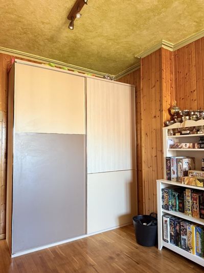 Image No.13-4 Bed Townhouse for sale