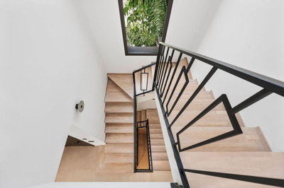 12-53013098fcab6c38b1379cd33298e050