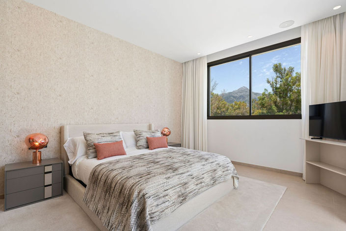 Image No.13-4 Bed Villa for sale