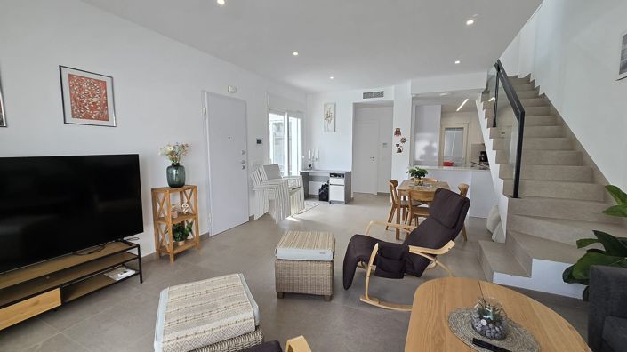 Image No.18-3 Bed Villa for sale