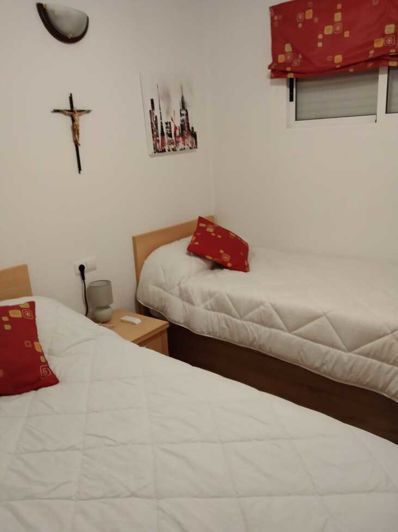 Image No.24-2 Bed Apartment for sale