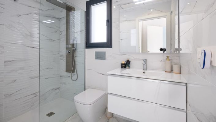 Image No.23-3 Bed Villa for sale