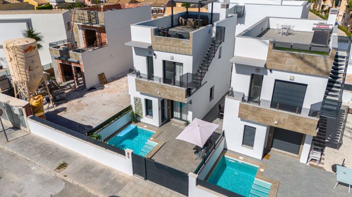 Image No.36-3 Bed Villa for sale