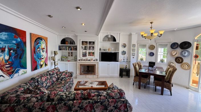 Image No.22-4 Bed Villa for sale