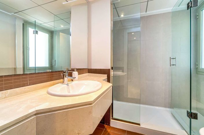 Image No.10-3 Bed Apartment for sale