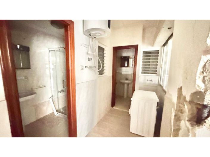 Image No.15-4 Bed Apartment for sale