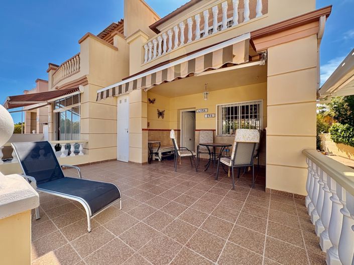 Image No.2-3 Bed Townhouse for sale