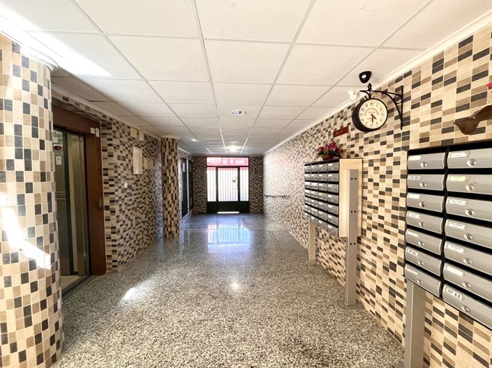 Image No.24-2 Bed Apartment for sale