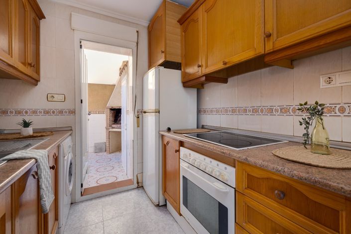 Image No.18-2 Bed Bungalow for sale