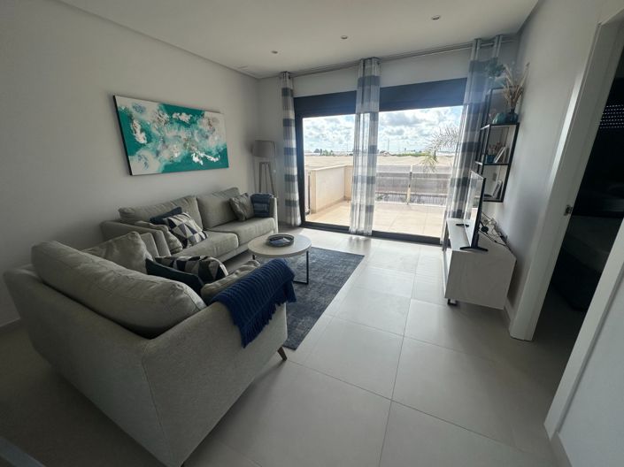 Image No.10-2 Bed Apartment for sale