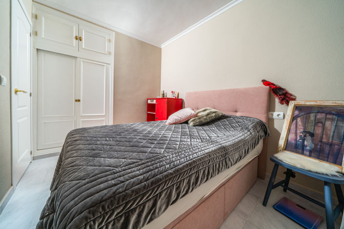 Image No.18-2 Bed Bungalow for sale