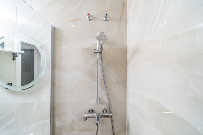 Image No.24-2 Bed Bungalow for sale