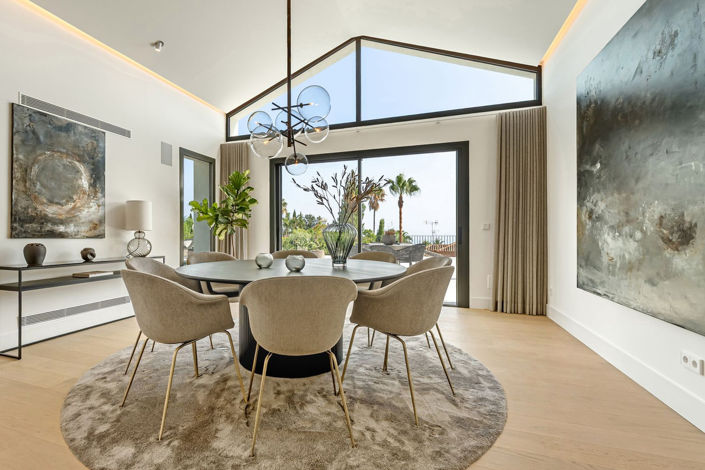 Image No.7-5 Bed Villa for sale