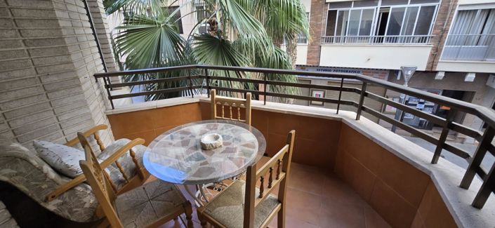 Image No.2-4 Bed Apartment for sale