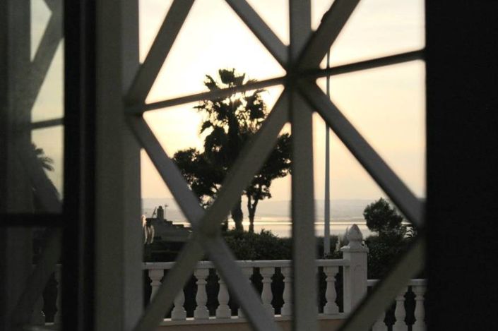 Image No.39-6 Bed Villa for sale