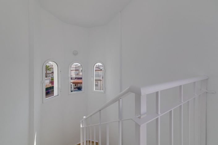 Image No.32-2 Bed Villa for sale