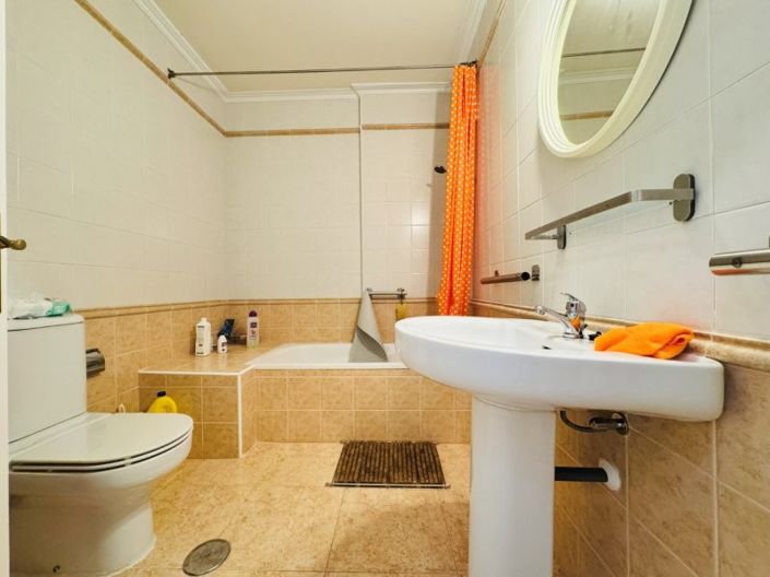 Image No.21-3 Bed Duplex for sale