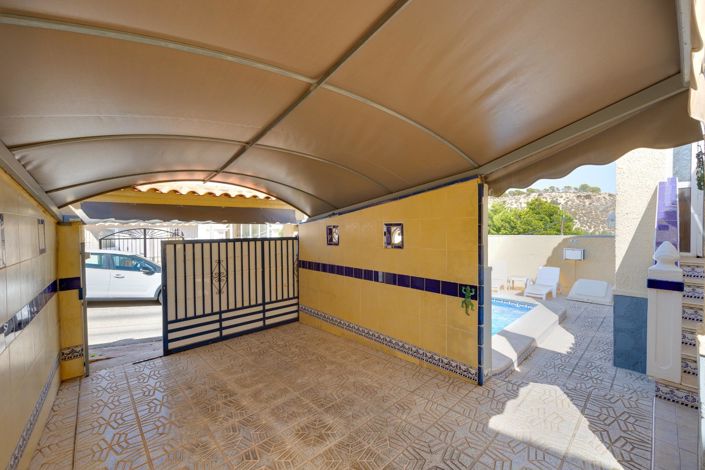 Image No.2-3 Bed Villa for sale