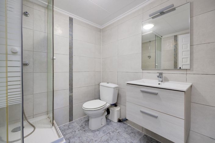 Image No.40-3 Bed Villa for sale