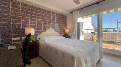 12-53013098fcab6c38b1379cd33298e050