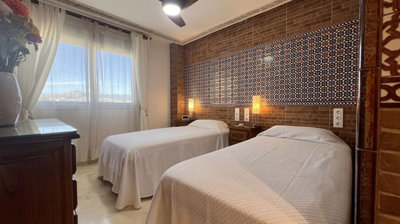 15-11d12f2f454f2f5e9b981fdd8b901d51