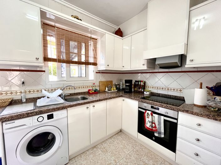 Image No.17-2 Bed Apartment for sale