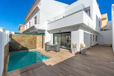 3 Bed Villa for sale