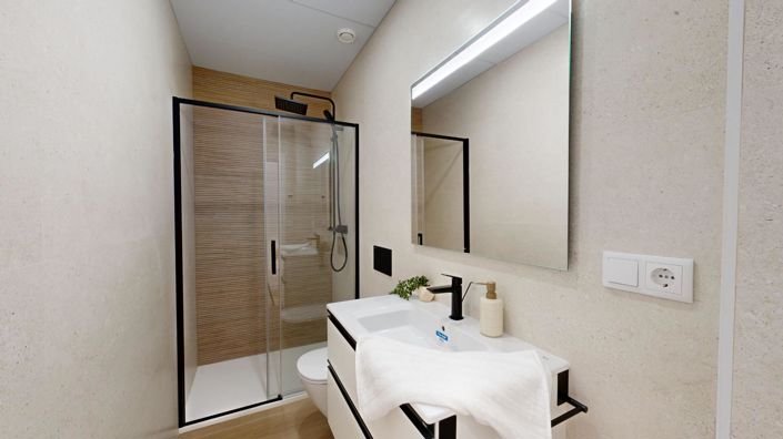 Image No.17-3 Bed Penthouse for sale