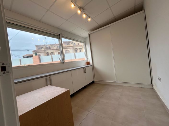 Image No.29-5 Bed Villa for sale