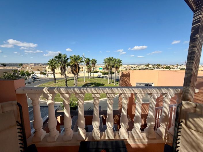 Image No.38-3 Bed House for sale