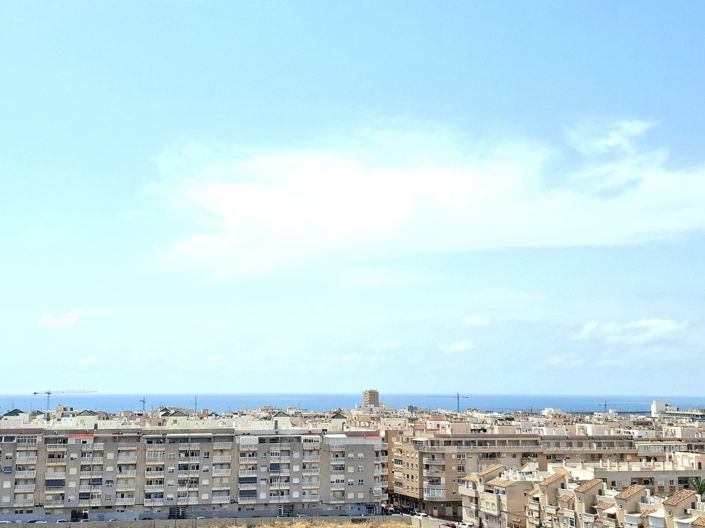 Image No.22-2 Bed Apartment for sale