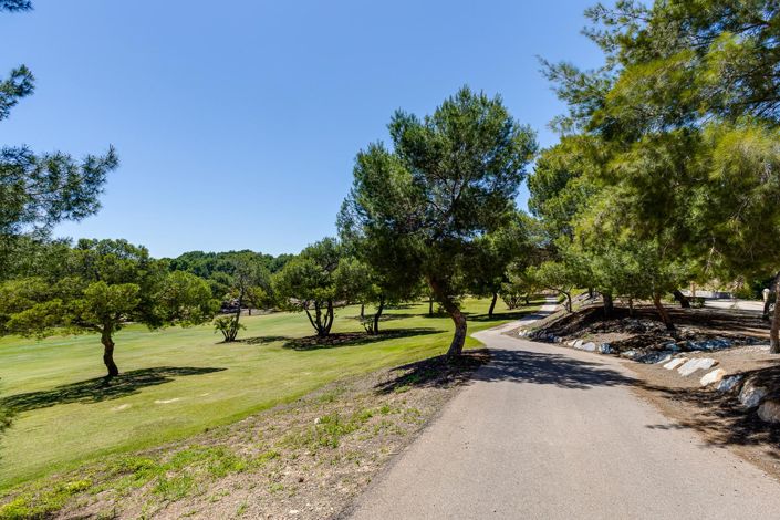 Image No.37-3 Bed Villa for sale